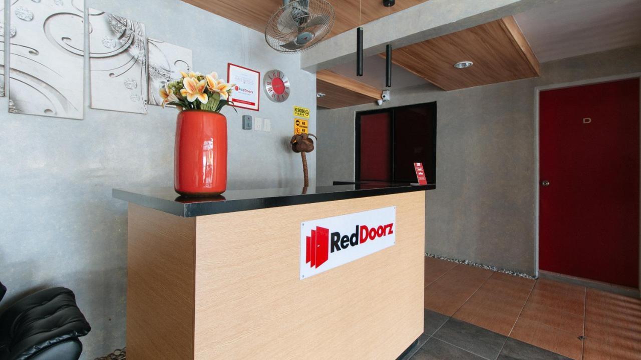 Reddoorz Near Christ The King Medical Center Hotel Manila Exterior foto